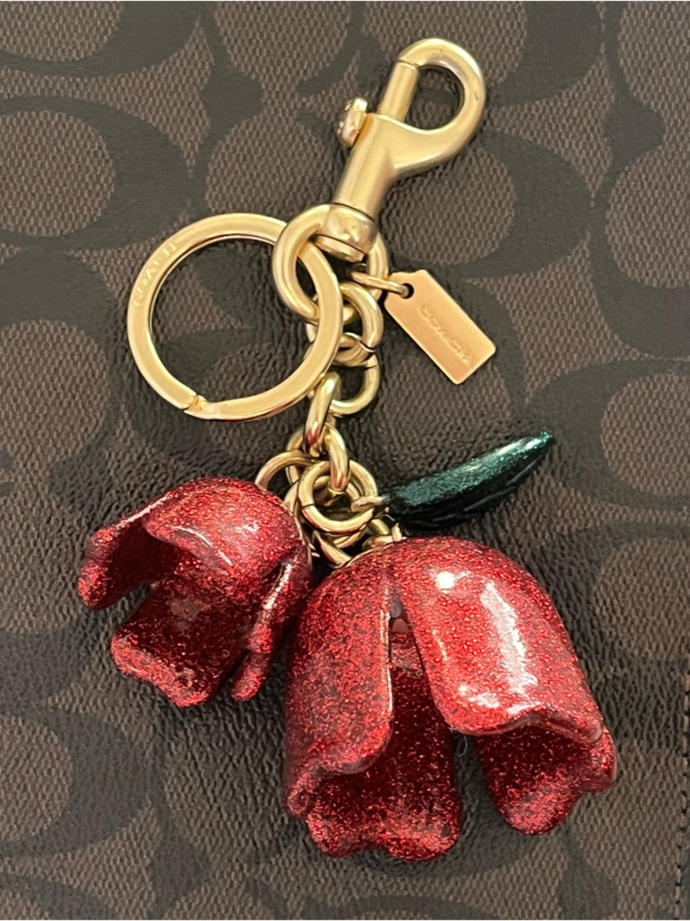 COACH RARE❗️Glitter Tea Rose Resin Bag Charm/ Keychain Red Green Gold 🆕LIKE NEW🆕